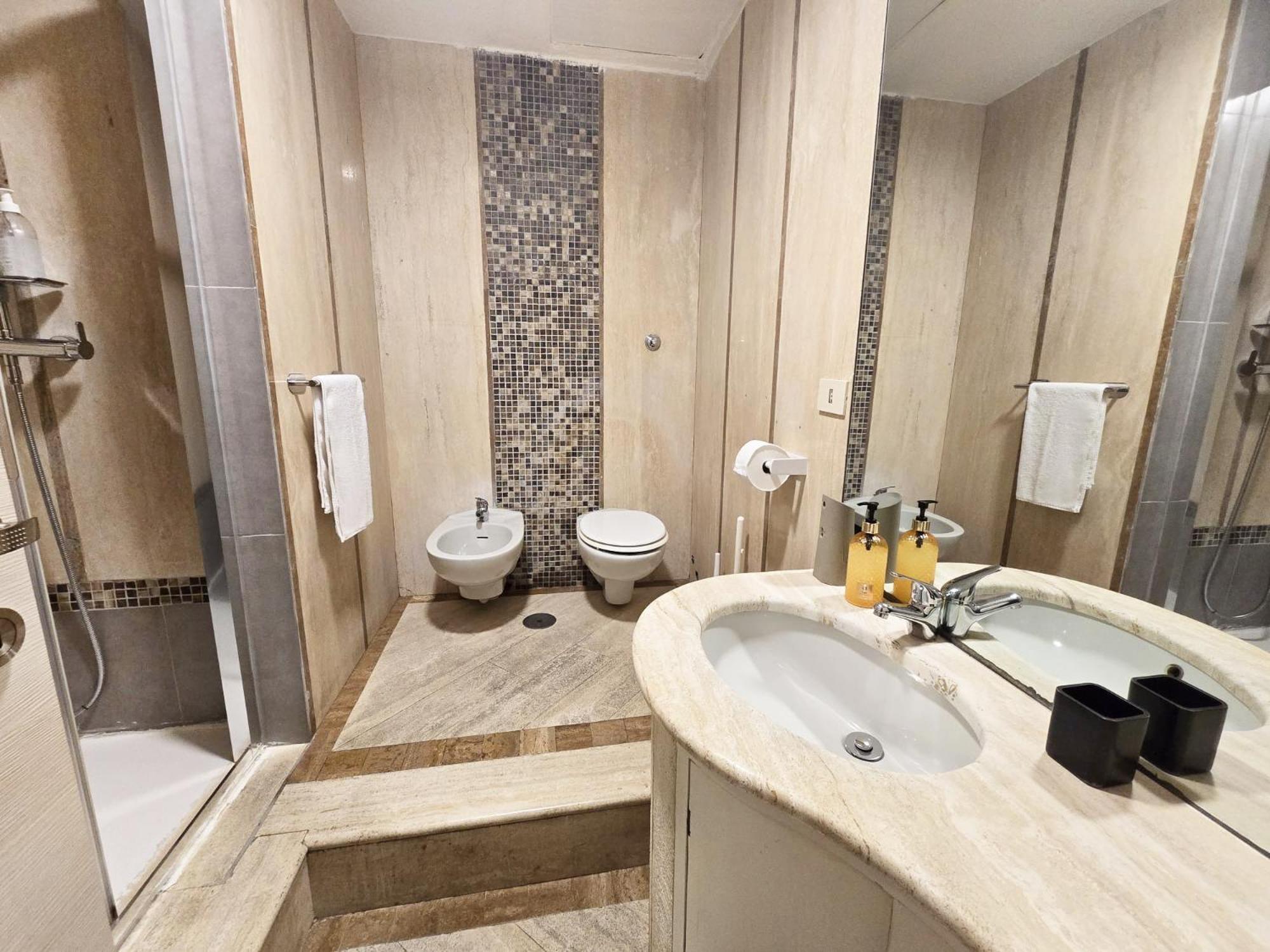 Myomax Guesthouse Roma Ngoại thất bức ảnh